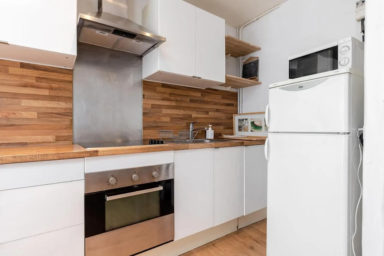 Rue Cler - Eiffel Tower City Apartment Paris