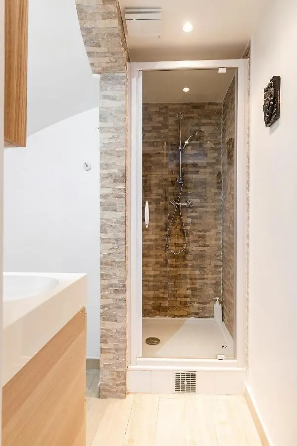 Rue Cler - Eiffel Tower City Apartment Paris