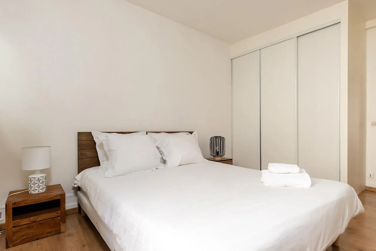 Rue Cler - Eiffel Tower City Apartment Paris 0*,  France