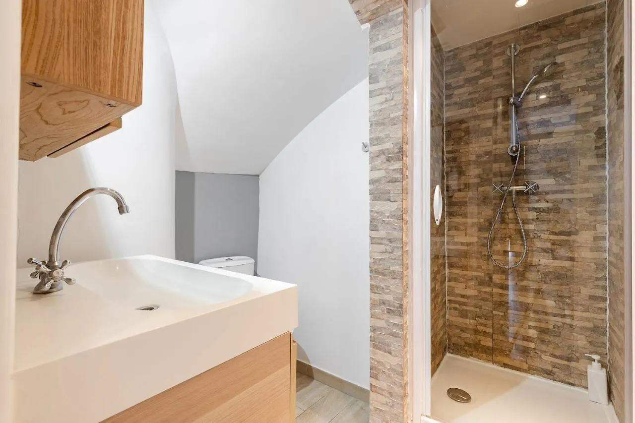 Rue Cler - Eiffel Tower City Apartment Paris 0*,